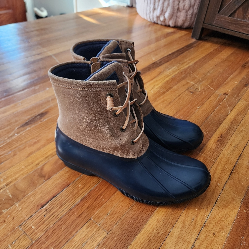 Sperry boots